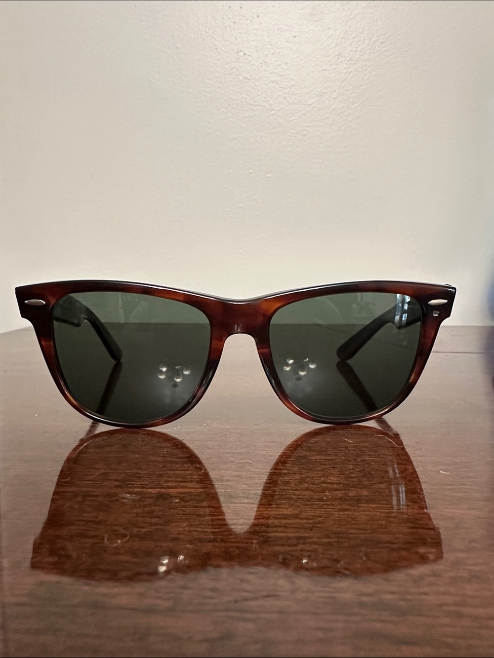 Ray-Ban Brown Tortoise Wayfarer Sunglasses with Dark Green Lenses